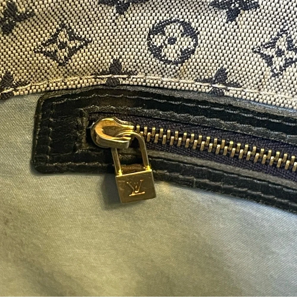 Louis Vuitton Mini Lin Crossbody Bag Purse - Picture 11 of 17